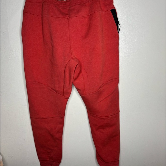 Nike Men's Vibrant Red Sweatpants - Picture 4 of 4